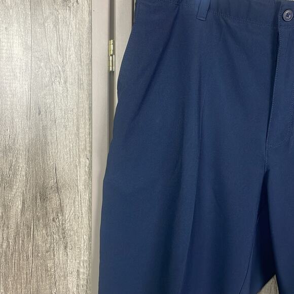 PGA Tour Performance Flat Front Shorts Men's 38 - Picture 2 of 12